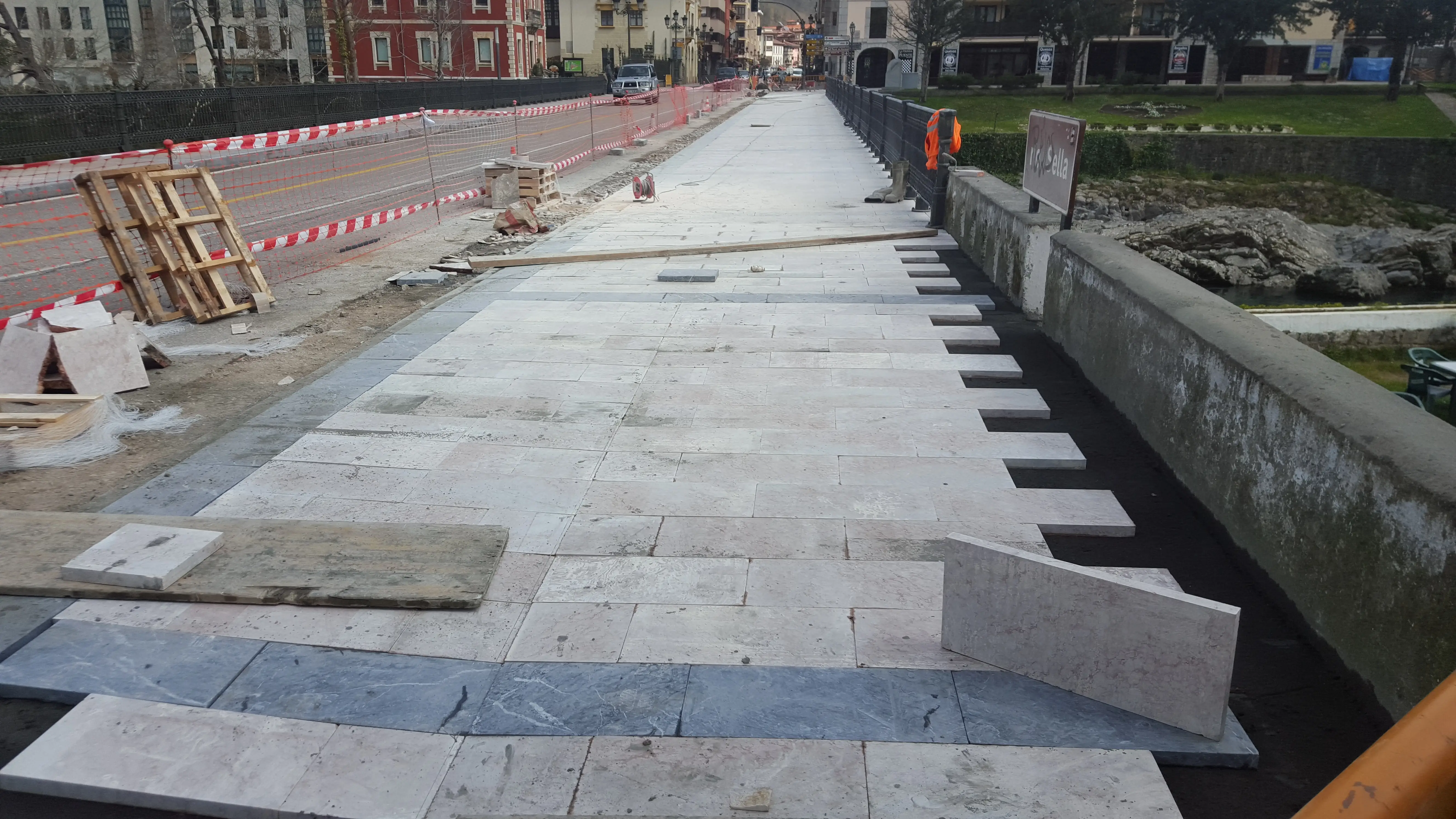 Portada de Remodelación puente de Cangas de Onís